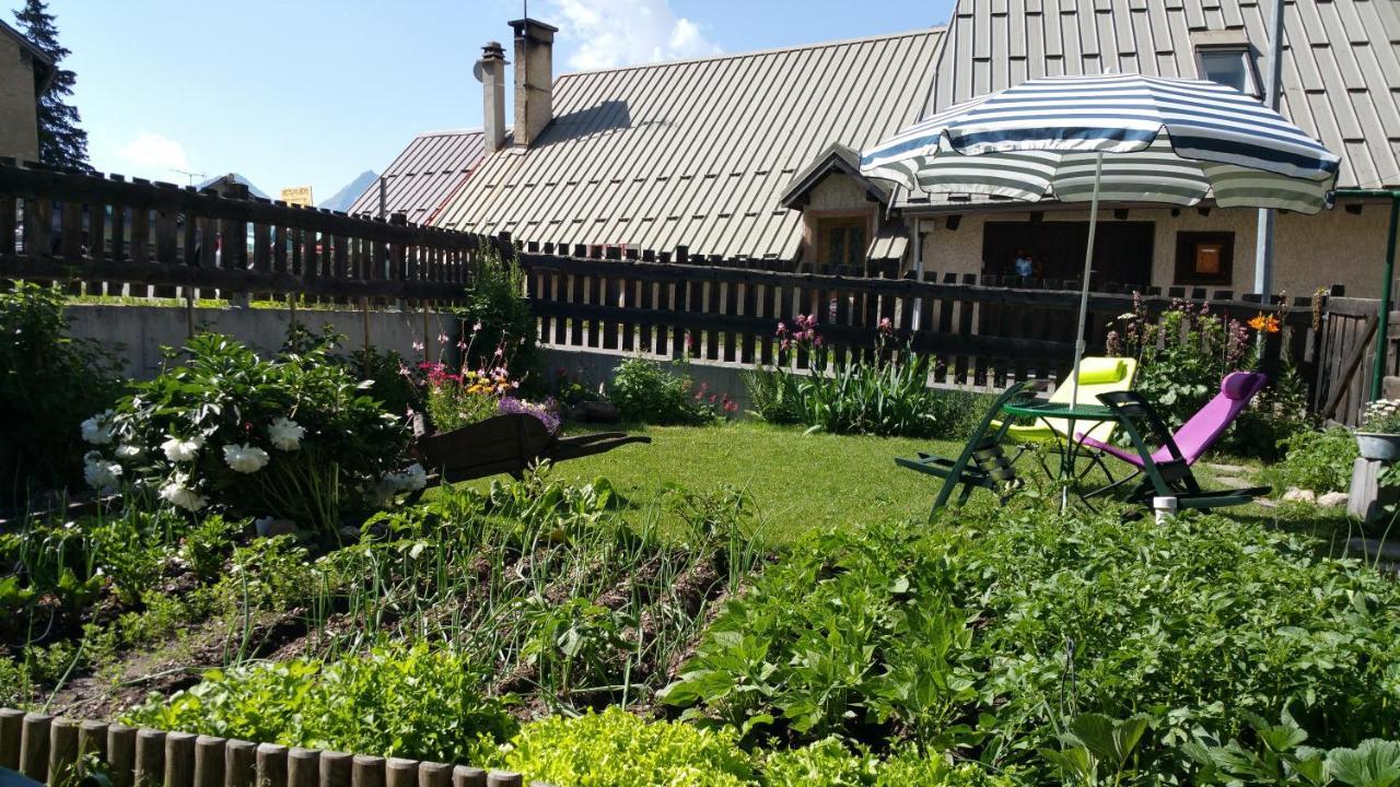 Chez Annie & Marcel Bed and Breakfast Le Monêtier-les-Bains Εξωτερικό φωτογραφία